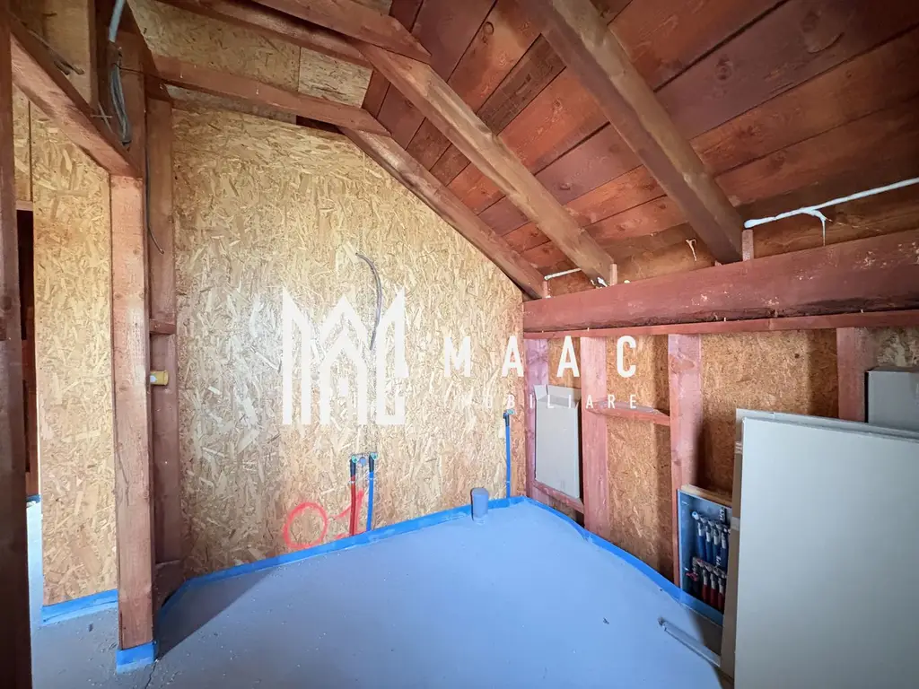 Cabana 5 Camere I 1520 mp teren I Lac de pești I Zona Tocile