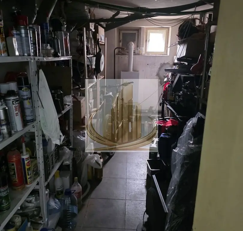 Casa 190mp cu teren 1100mp Lipovei