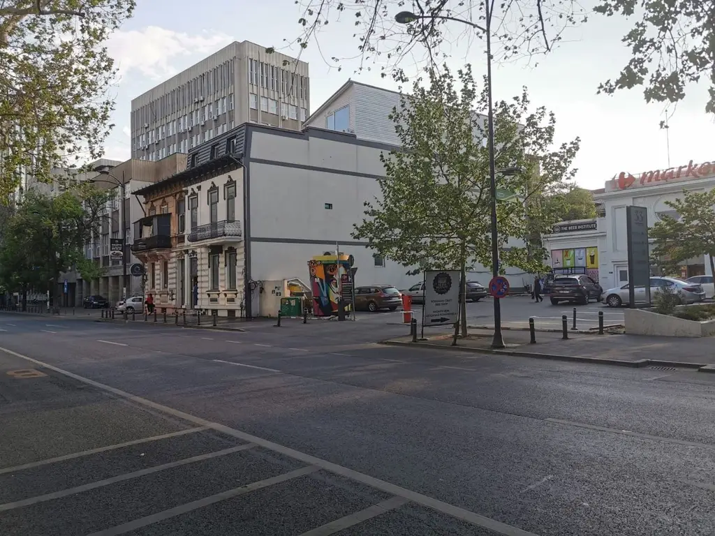 Vanzare Centru de copiere complet echipat, lângă facultatea Ase Romana