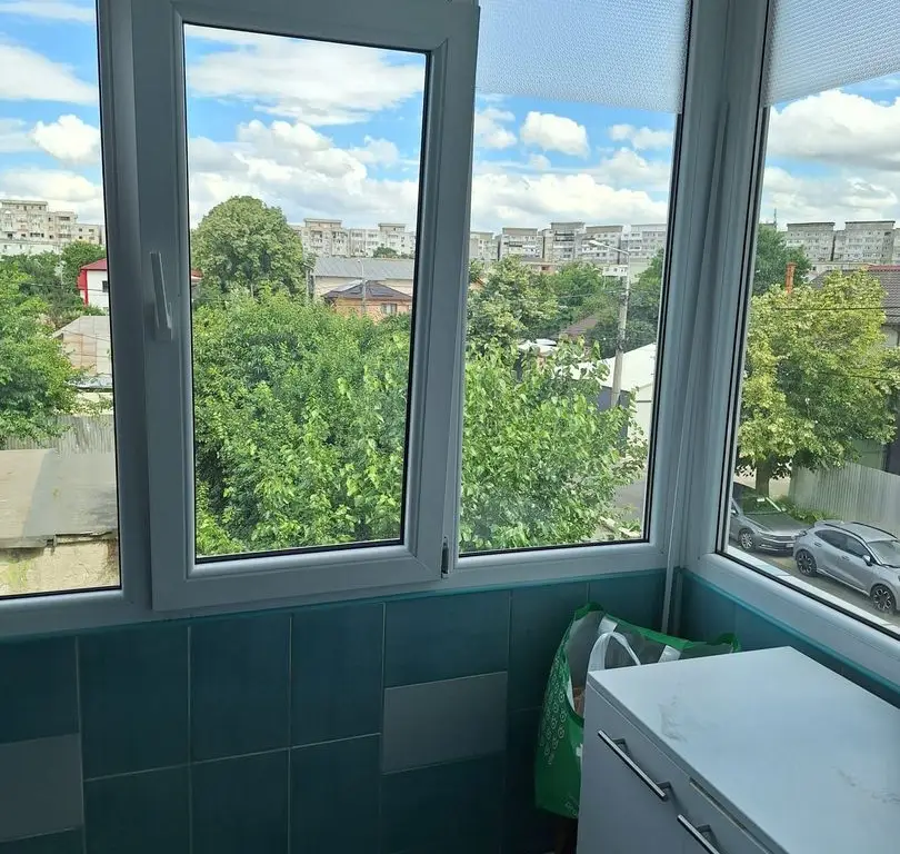 Regim hotelier, 2 camere, Micro 17, 200 lei/noapte