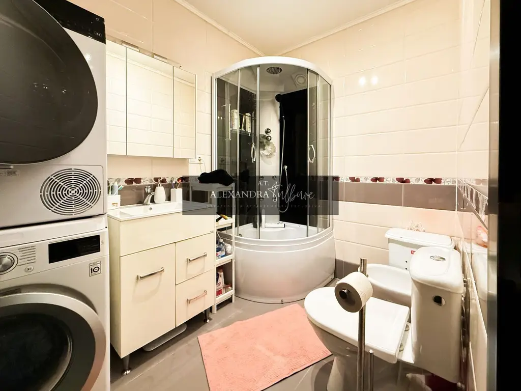 Apartament 2 camere decomandate, balcon, Marasti