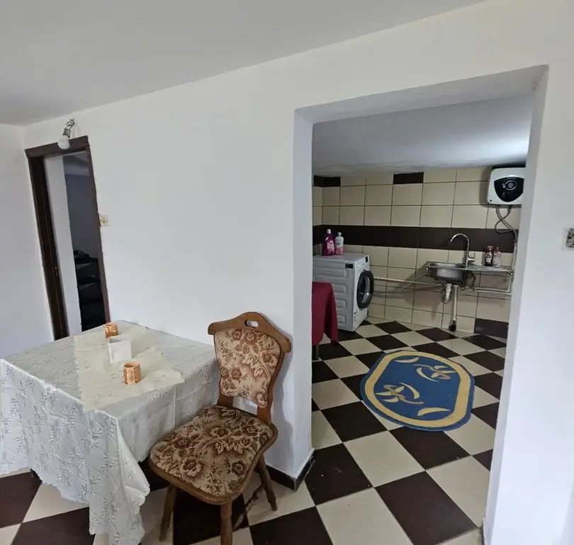 Casa si teren 3500 mp, Stefanesti - Golesti