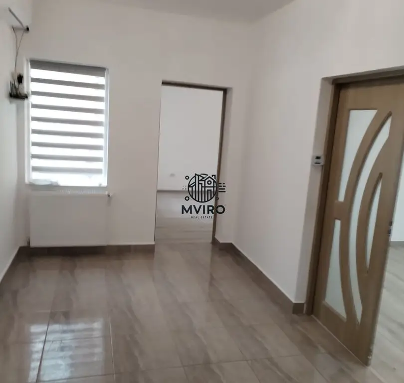 Casă de închiriat 3 camere + grădină, 2 locuri de parcare,