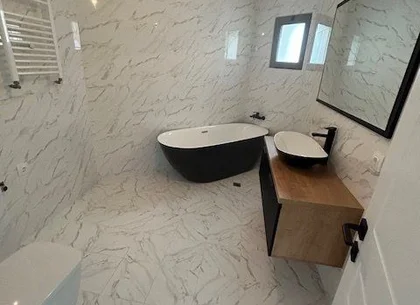 Penthouse 6 camere, 193 mp, Doamna Ghica, Colentina. Se adauga TVA!