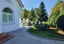 Închiriere — Vilă superbă cu 4 camere | Zona Parcul Sub Arini