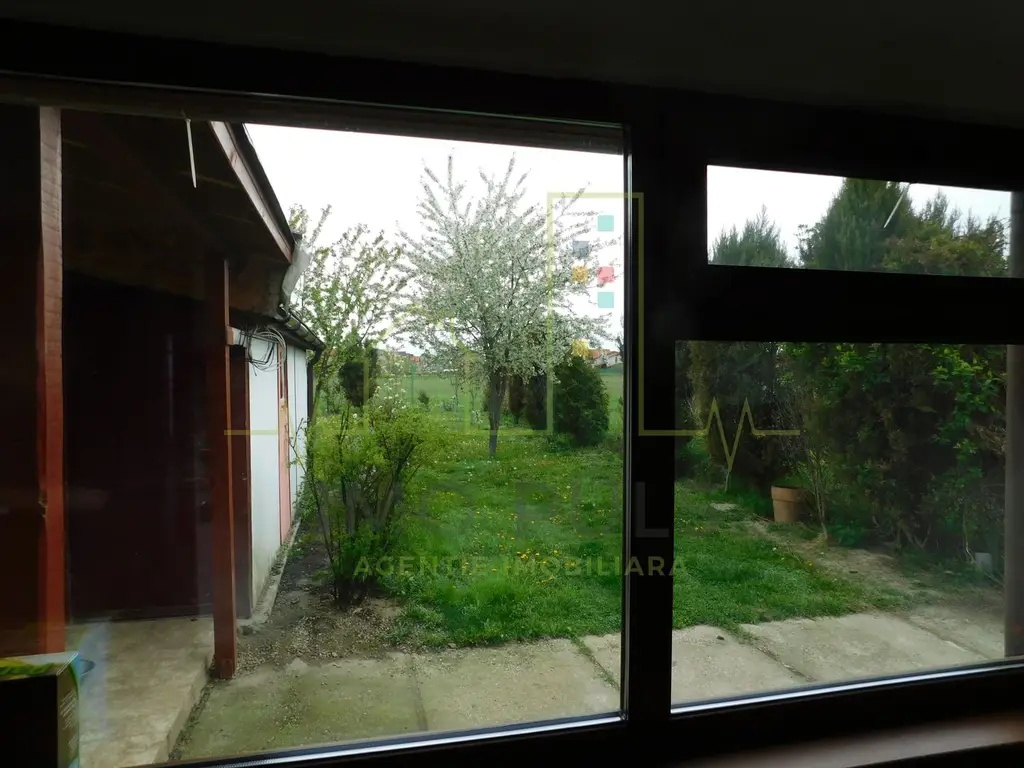1/2 Duplex. Complet mobilat si utilat.