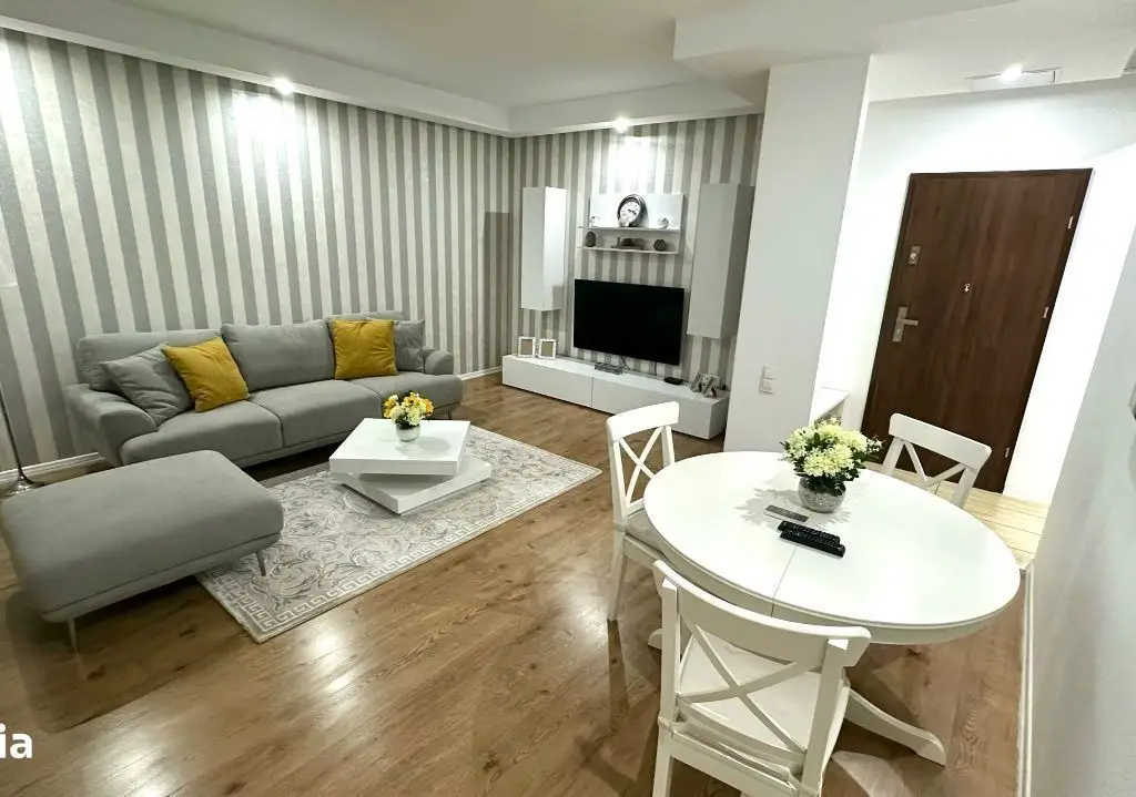 Inchiriez Ap 2 camere Cosmopolis