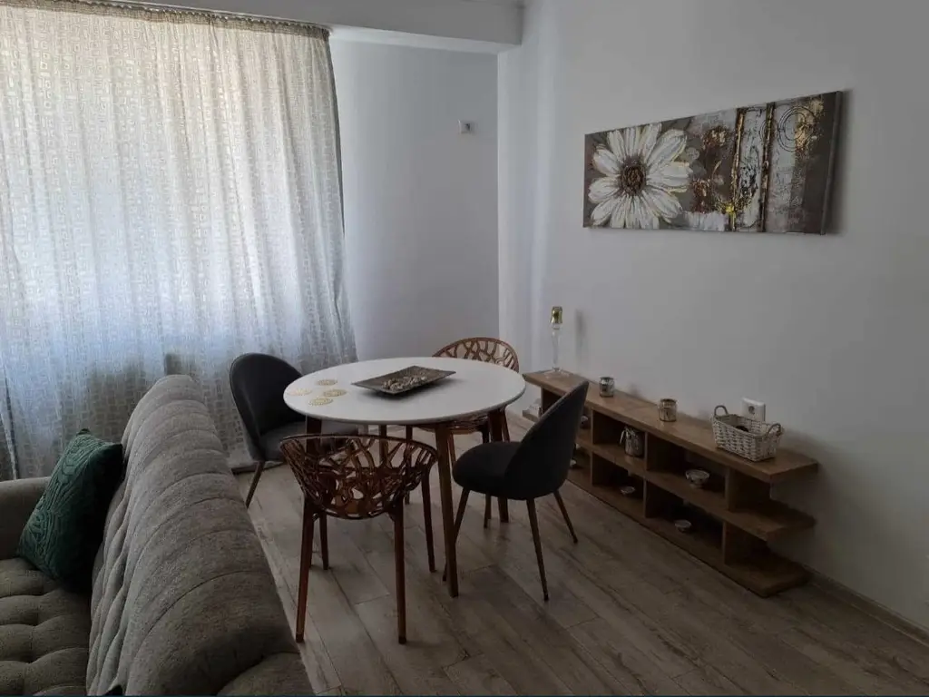 Vand apartament 2 camere