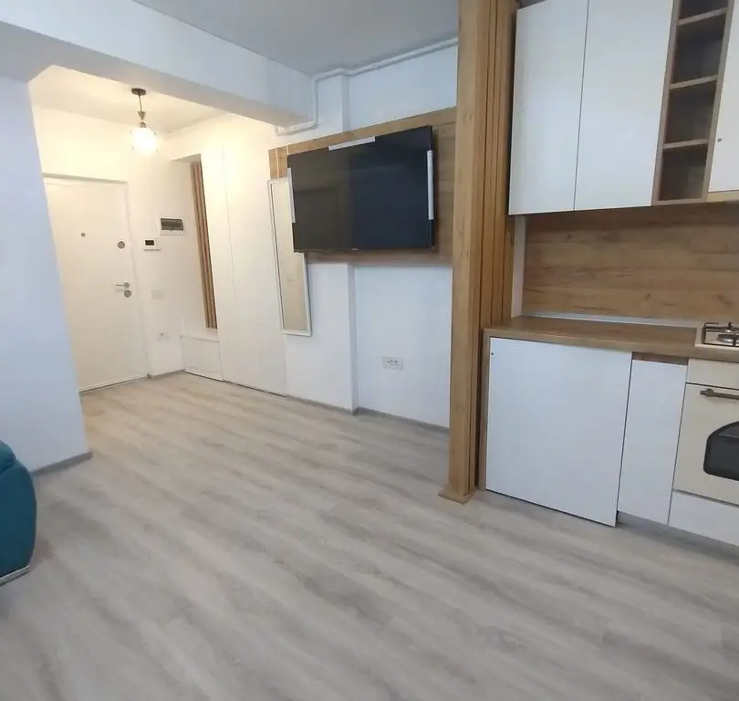 De inchiriat apartament cu 2 camere bloc nou, etaj 2, 550 euro
