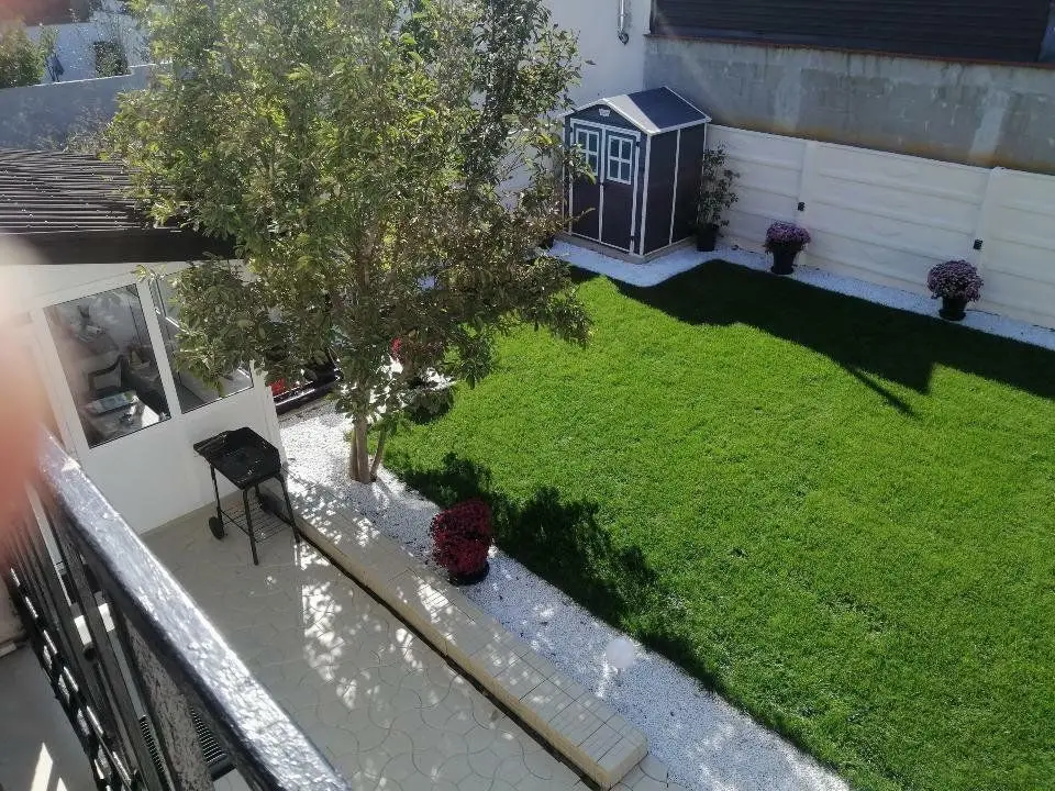Vila unicat aproape de lac