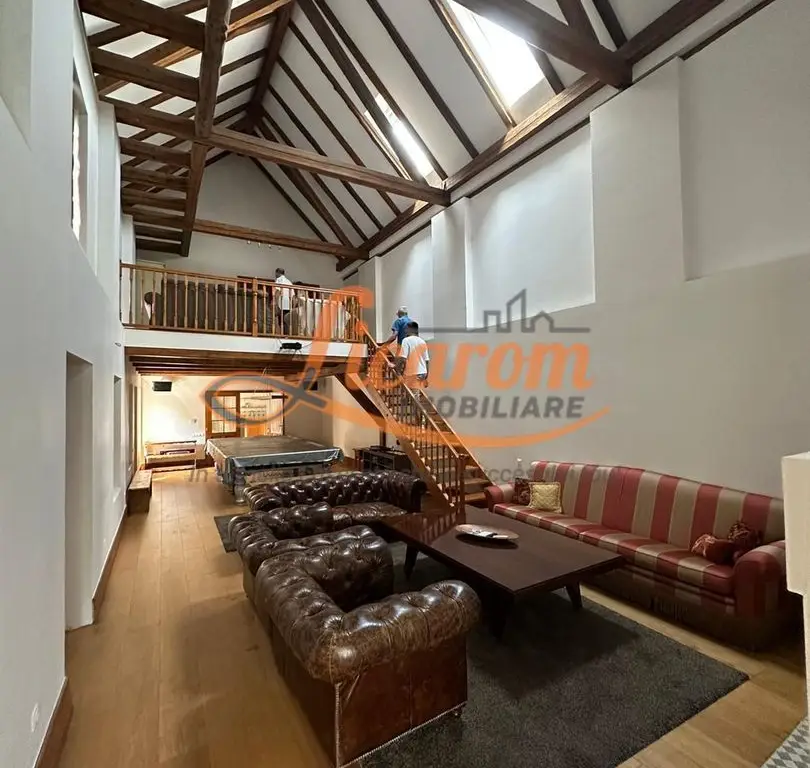 Casa saseasca CRISTIAN,amenajata LUX,pt turism,piscina,curte