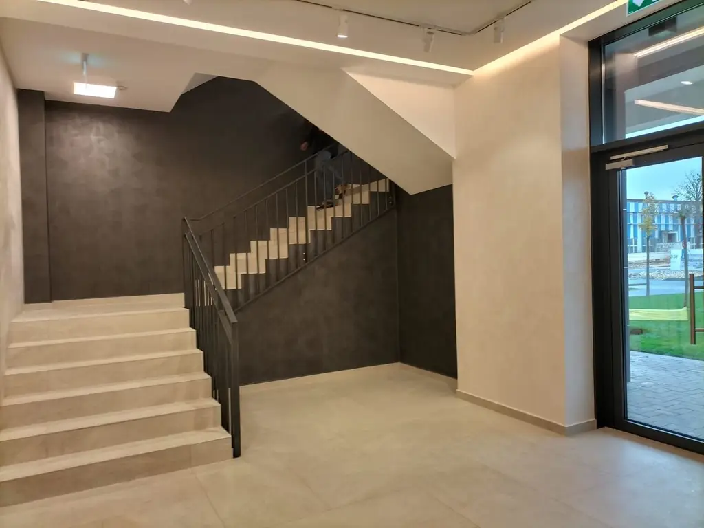 Vindem apartament  cu doua locuri de parcare Coresi Avantgarden faza 2