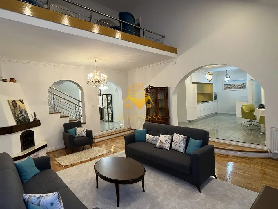 Casa individuala, 5 camere, curte, terasa, garaj, Gruia, zona Panoramic