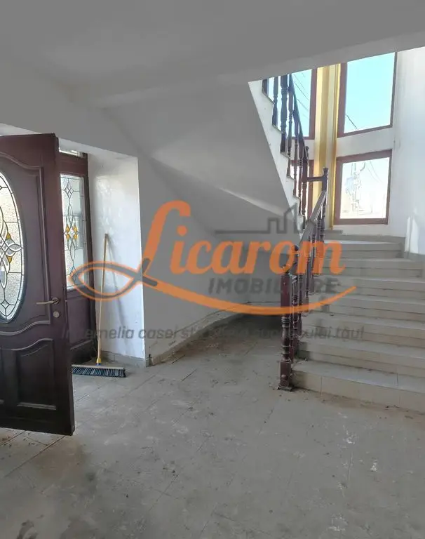 Cladire P+4 Rasnov- Central, IDEAL INVESTITIE.