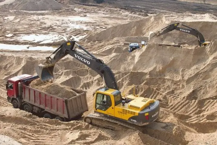 Oportunitate Unică: Teren 49 Ha pentru Balastieră în Zimandu Nou, Arad