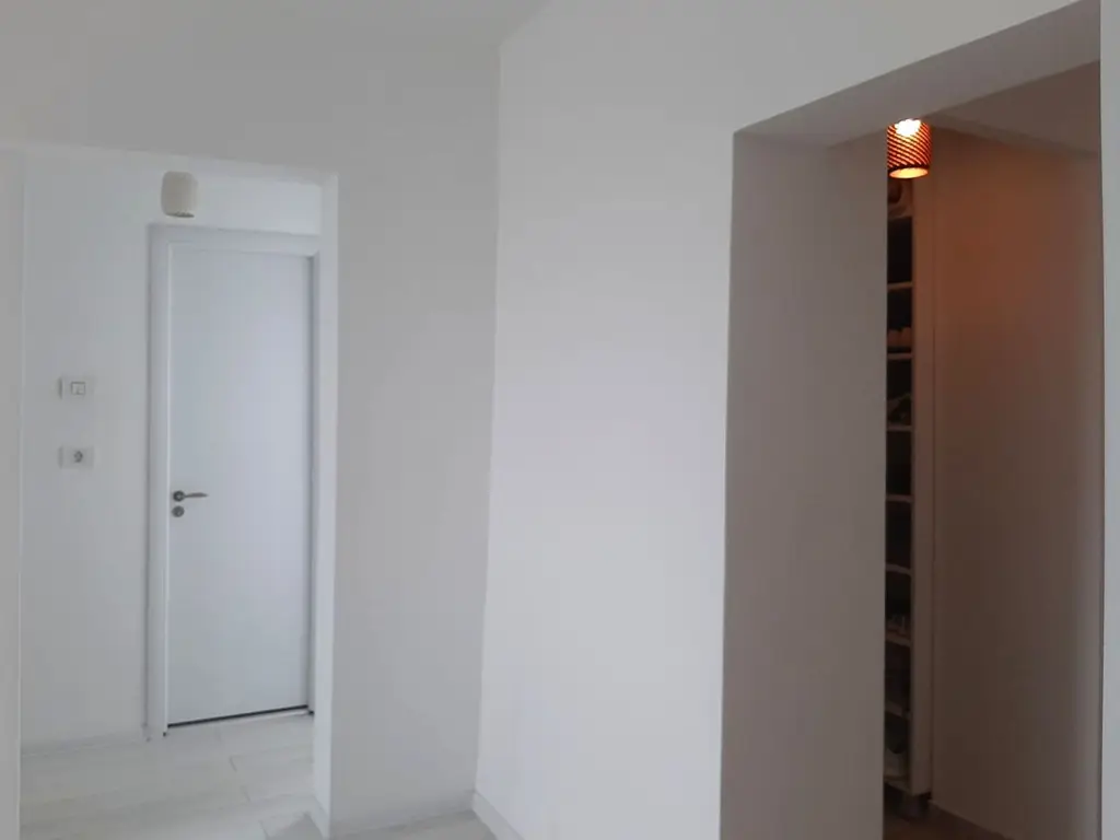 APARTAMENT CARE ÎȚI DĂ SENZAȚIA DE ACASĂ DIN PRIMA SECUNDĂ