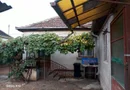 BRASADAS vinde casa 3 cam. zona Unirii teren 550mp.