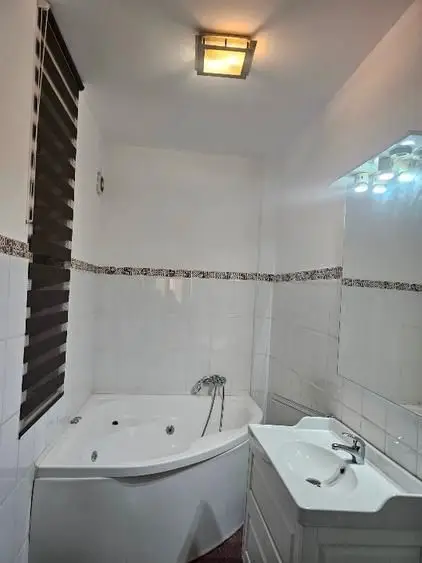 BRASADAS inchiriaza vila RENOVATA Unirii