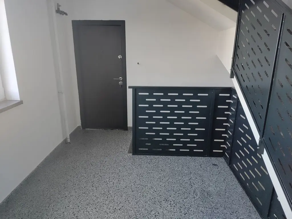 BRASADAS vinde ap 2 cam PARTER zona Odoreului.