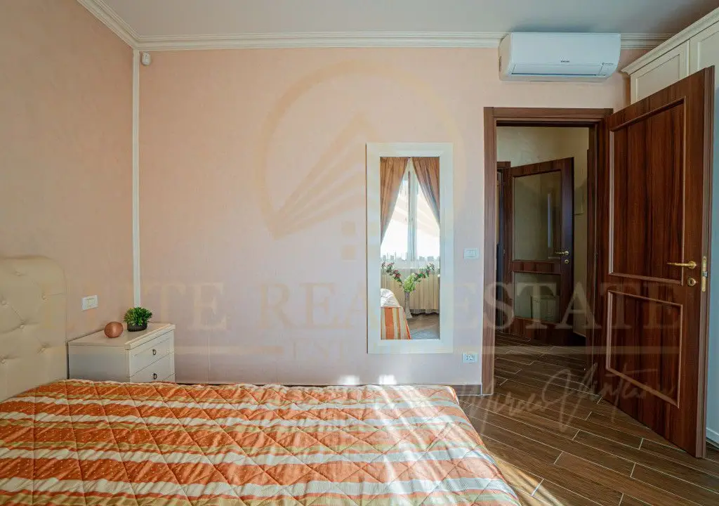 Stațiunea Mamaia - 3 camere, vedere panoramică la lac – Vila Ovidiu