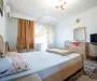 Apartament spațios cu 3 camere, 2 băi și 3 balcoane – zona FAR, bloc 2003