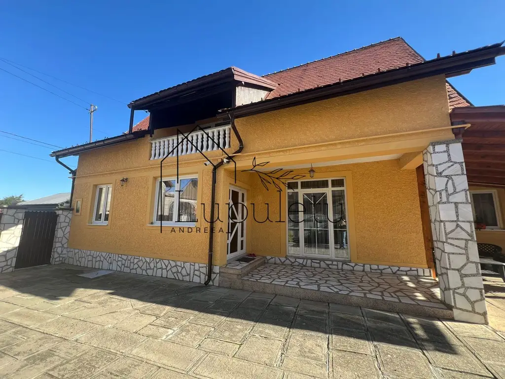 Casa de Vanzare Rasinari | 6 Camere | 200 MPU | Teren 979 MP |