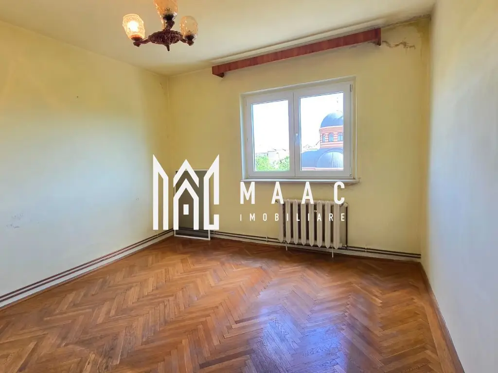Apartament de vanzare Sibiu 3 camere decomandat | Strand | 2 bai, 2 balcoane