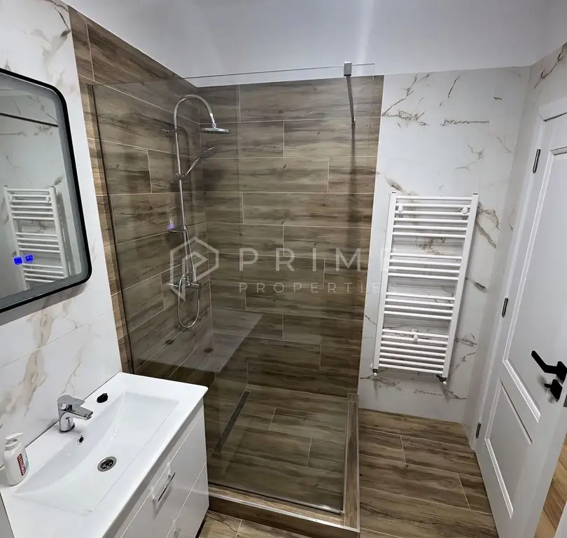 Apartament modern 2 camere Corunca aproape de Shopping City