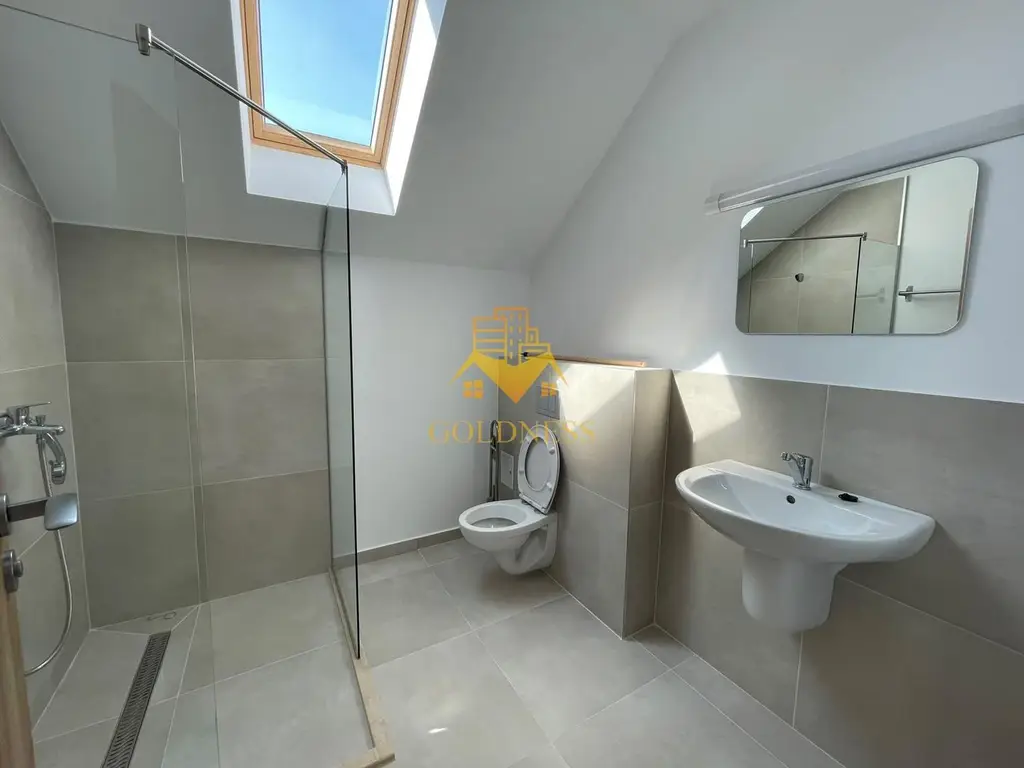 Casa individuala, Salicea, Premium, Curte 500Mp, 4 Camere, Sun tropez