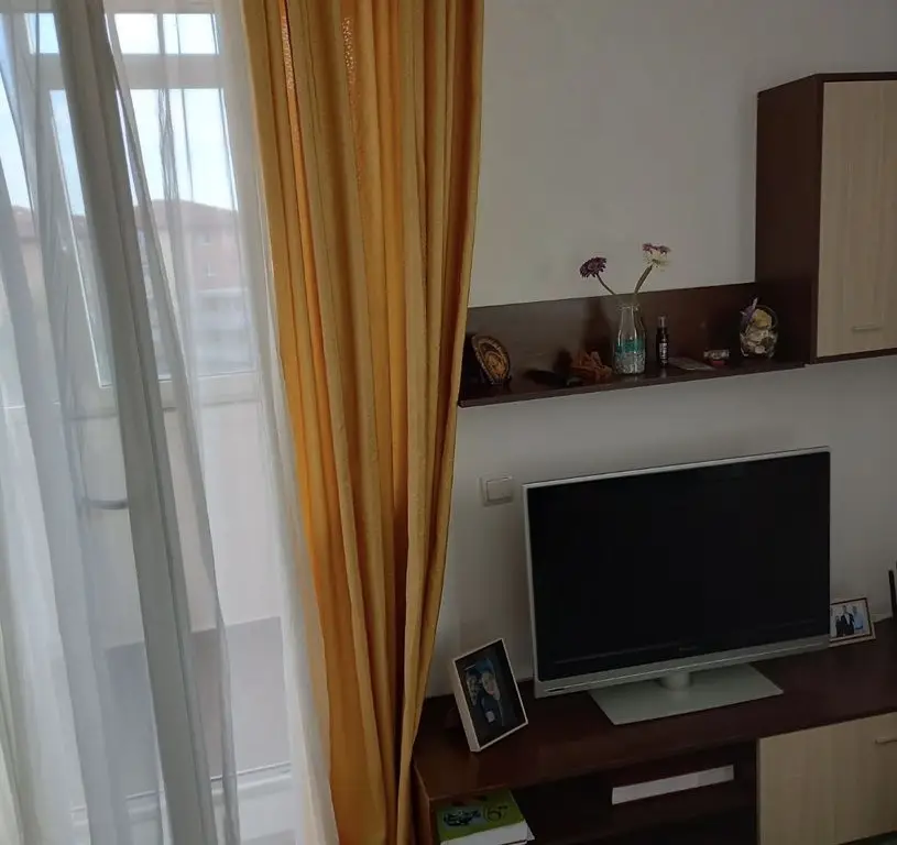 Vand apartament 2 camere Compozitorilor