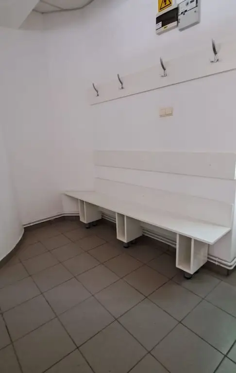 Inchiriere spatiu comercial-sala diverse Centru Pitesti