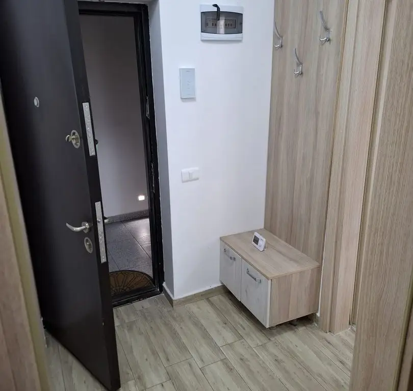 Ag BRASADAS închiriază ap 2 cam PARTER Metalurgiei PARCARE.