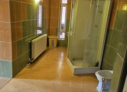 BRASADAS vinde casa individuala zona DARA cu 5 cam si teren 4ari.