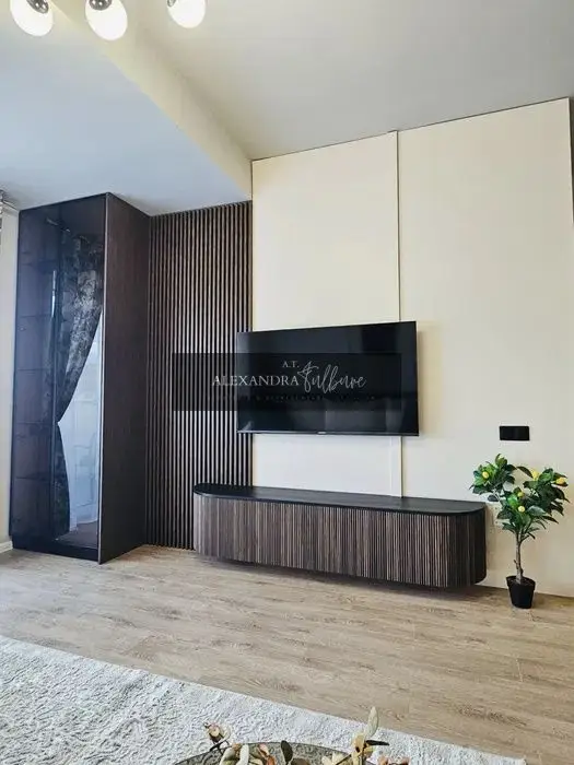 Apartament 2 camere, etaj intermediar, terasa, garaj, Eroilor
