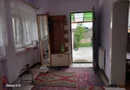 BRASADAS vinde casa 3 camere cu teren 4.5 ari în zona UNIRII.