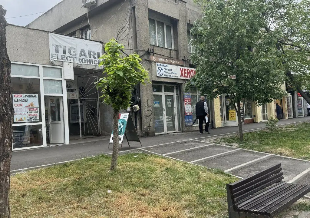 Piata Drumul Tabere - Proprietar