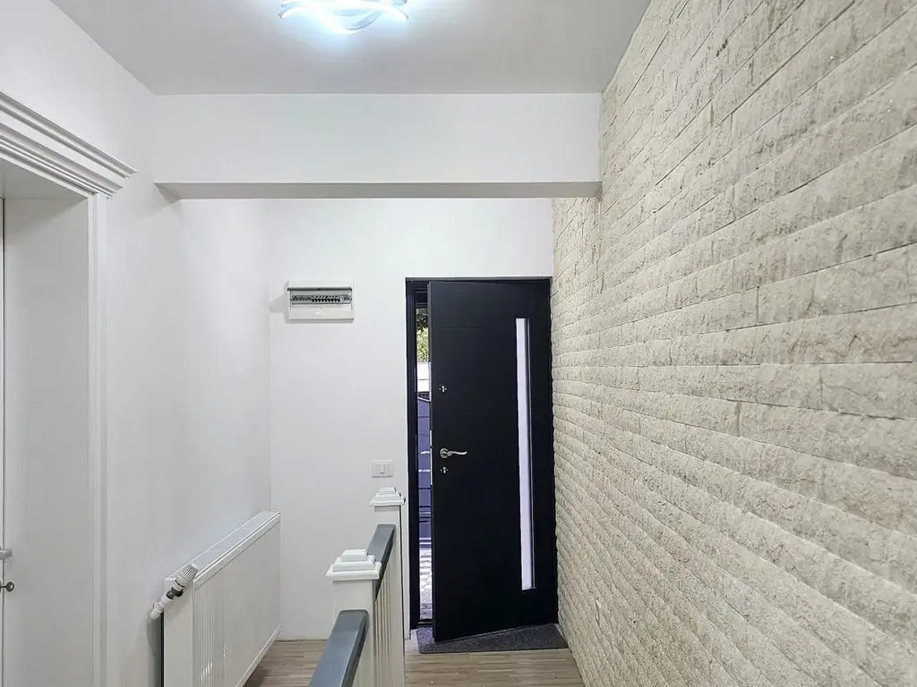 EXCLUSIVITATE -  CASA MODERNA -  4 DORMITOARE - Mazepa 2