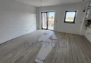 Etaj 1. Bloc nou. Bloc de caramida.