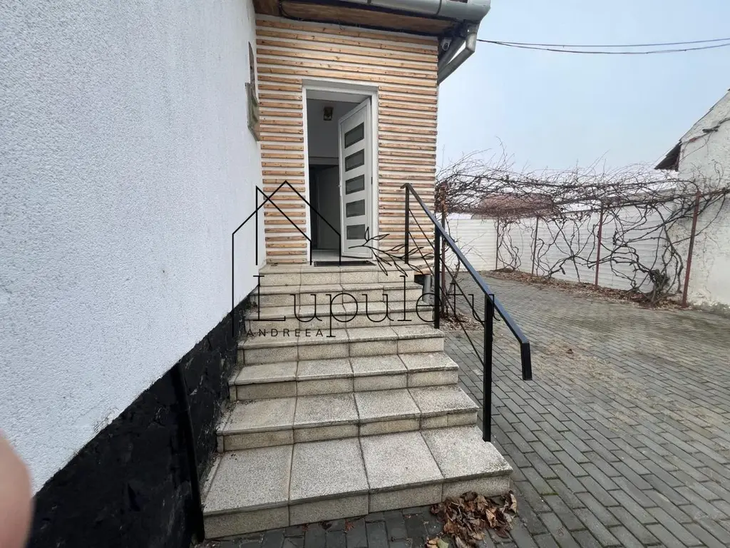 Casa Individuala de Inchiriat | 88 MPU | 2 Camere | Selimbar