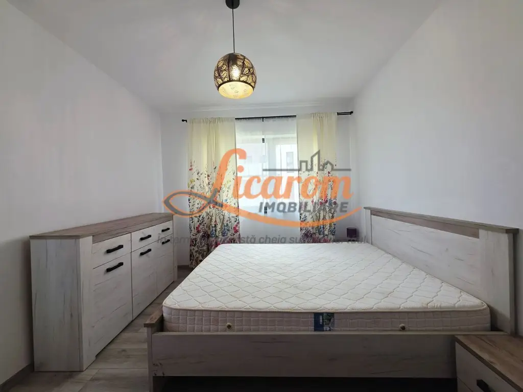 Apartament 2 camere, mobilat, lift, parcare, animale,Cristian BV