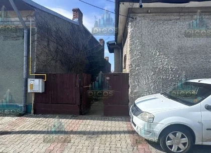 Casă de vânzare cu 3 camere