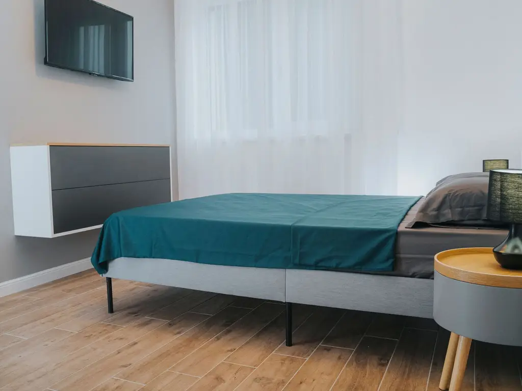 3 camere, ultracentral, Oradea. 239 000 E
