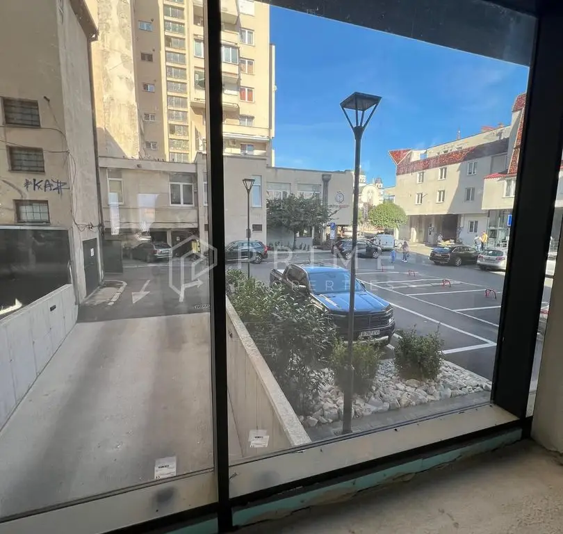 Spațiu comercial premium de închiriat, 400 mp, ultracentral Tg. Mureș