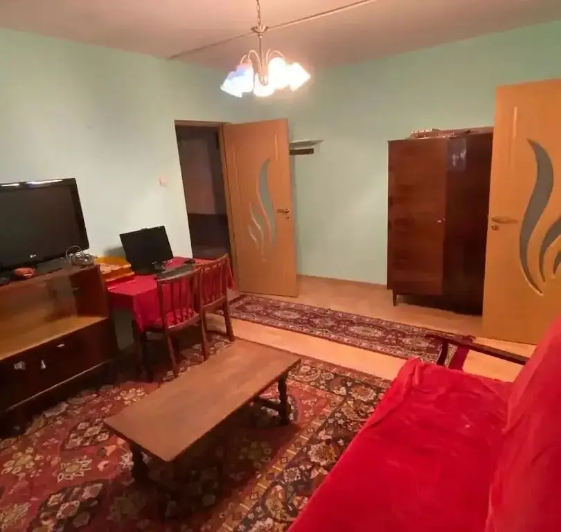 Apartament 2 Camere de Vanzare -Lujerului Metrou -50 mp