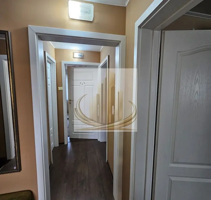 Apartament 3 camere 77mp Lipovei