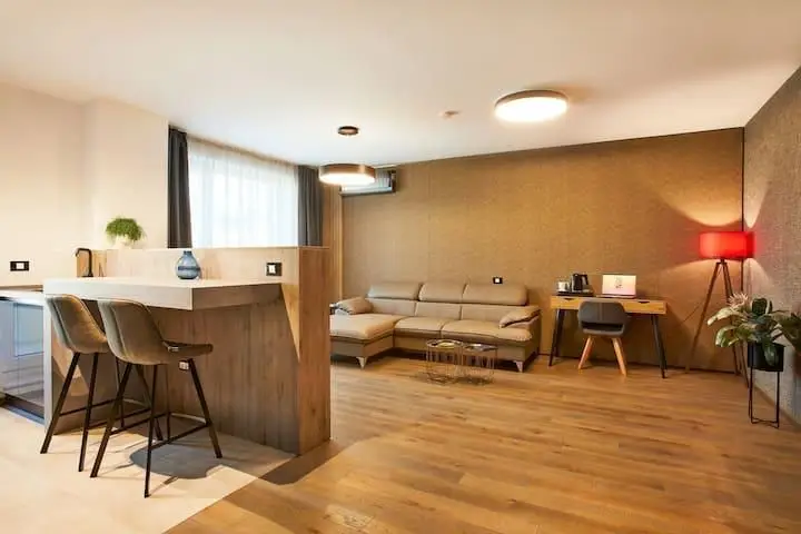 Apartament de lux de vanzare în cartierul rezidențial Kasper