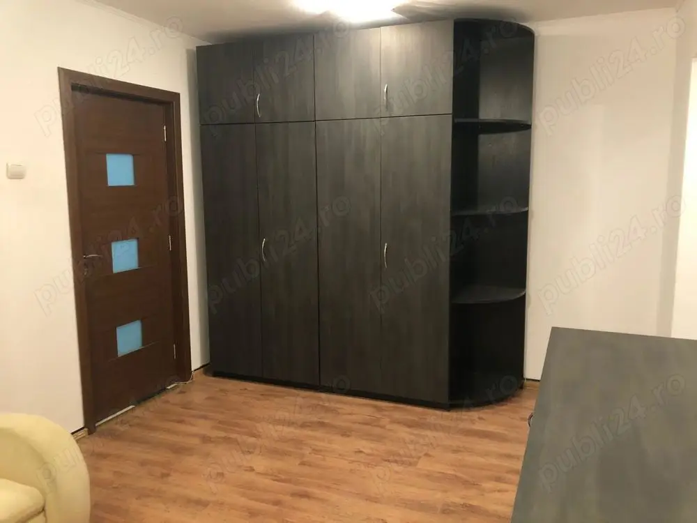 apartament 4 camere