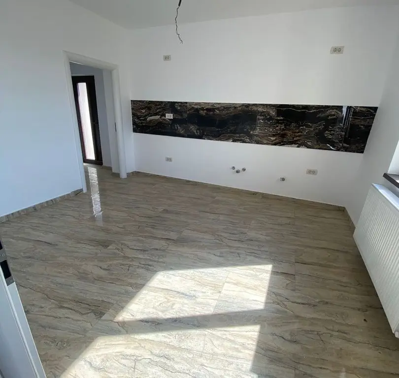 Casa P+1 de vanzare 160 MP An 2023 Predare la cheie Constanta Lumina