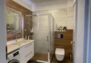 Casă 3 camere 2 băi și curte 75 mp finisată și mobilată lux