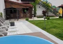 Pensiune 3 stele, ultracentral, Oradea. 700 000 E. Comision 0